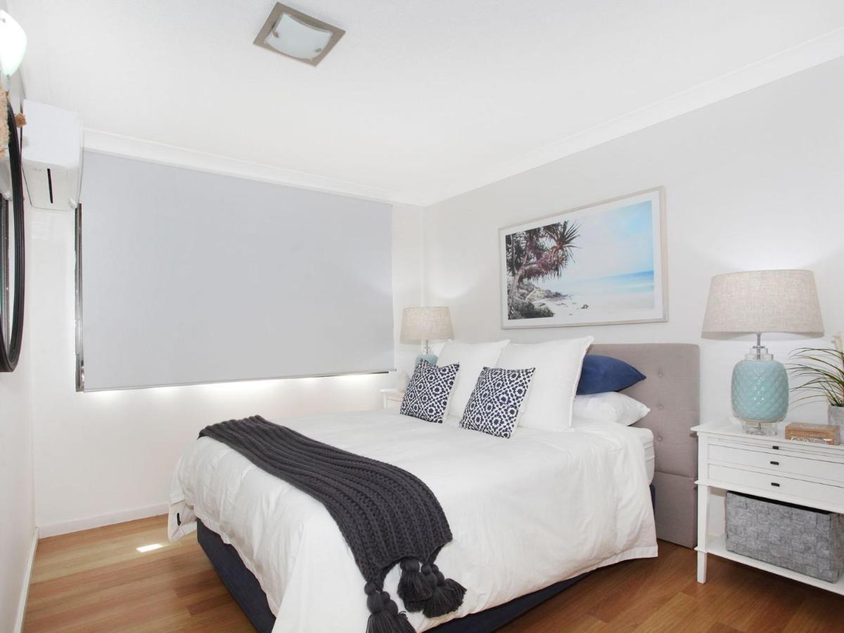 Windmill 4 Two Bedroom Beachside Apartment On Parkyn Parade Mooloolaba Exterior foto